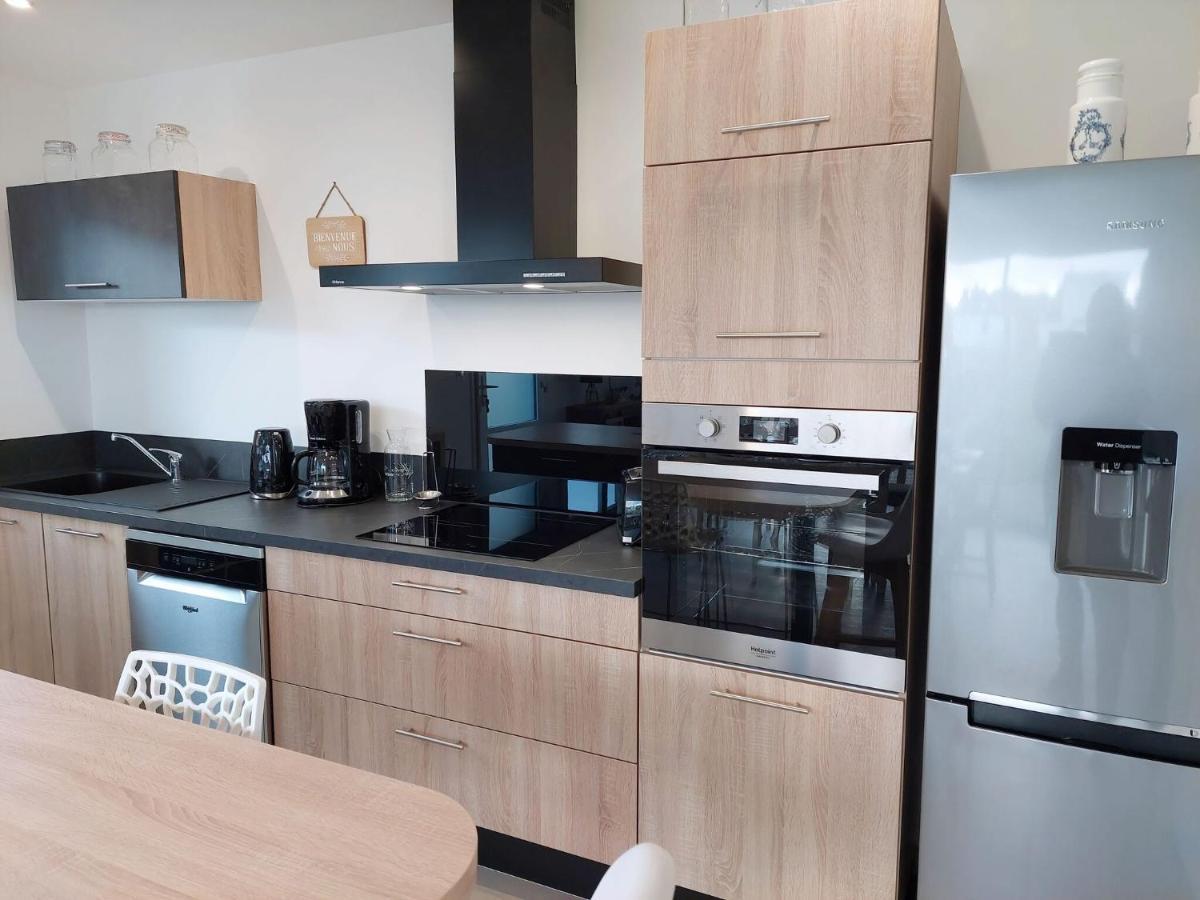 Single Storey Holiday Home In Cleder Luaran gambar