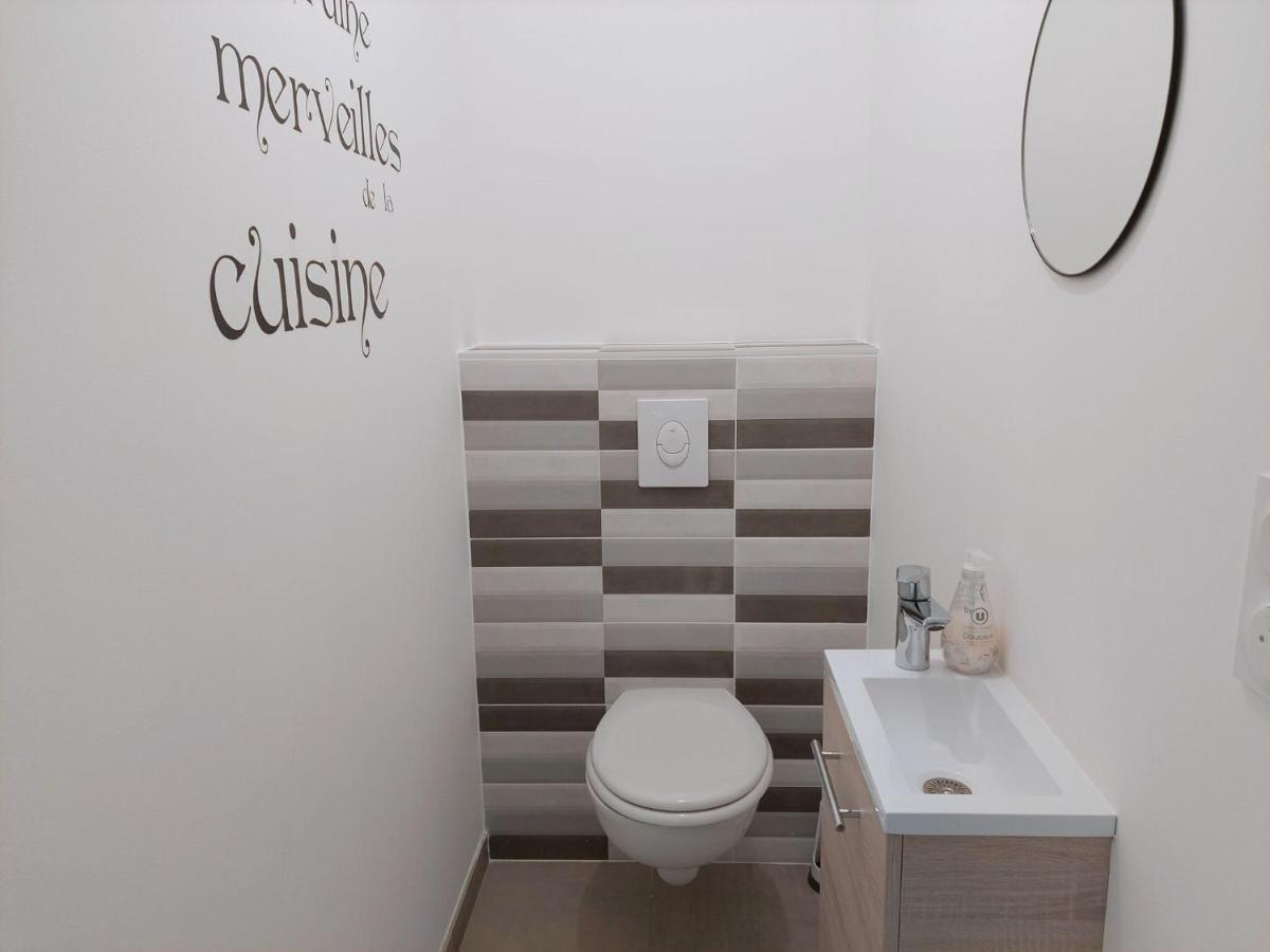 Single Storey Holiday Home In Cleder Luaran gambar
