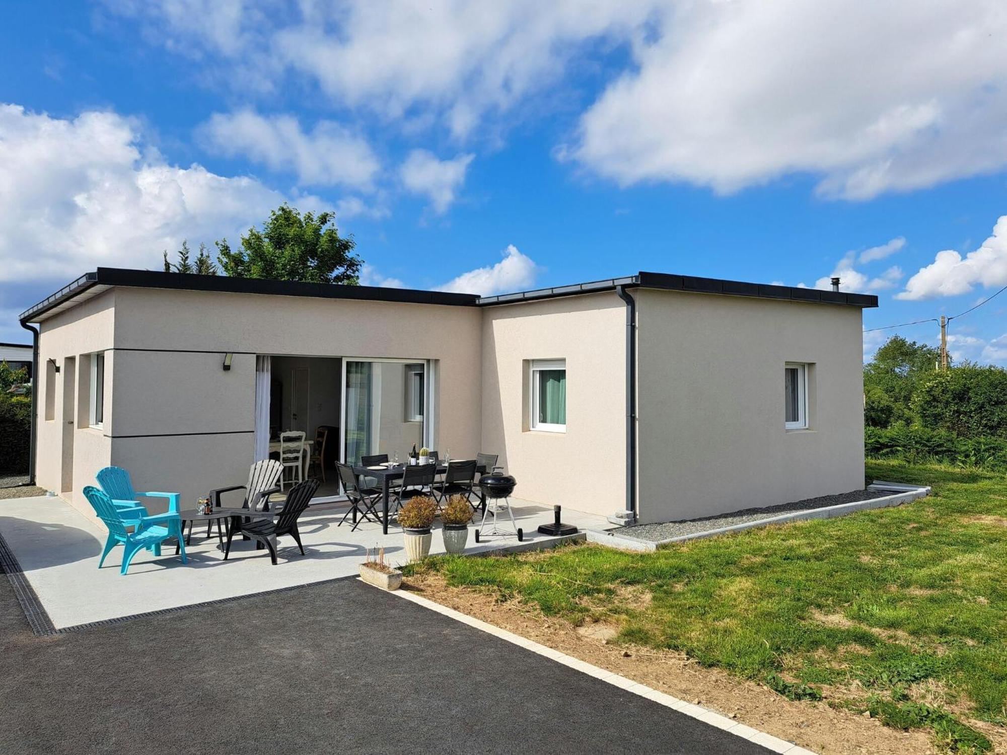 Single Storey Holiday Home In Cleder Luaran gambar